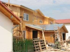 Proiect de lege: impozit dublu pentru clădirile fără autorizaţie